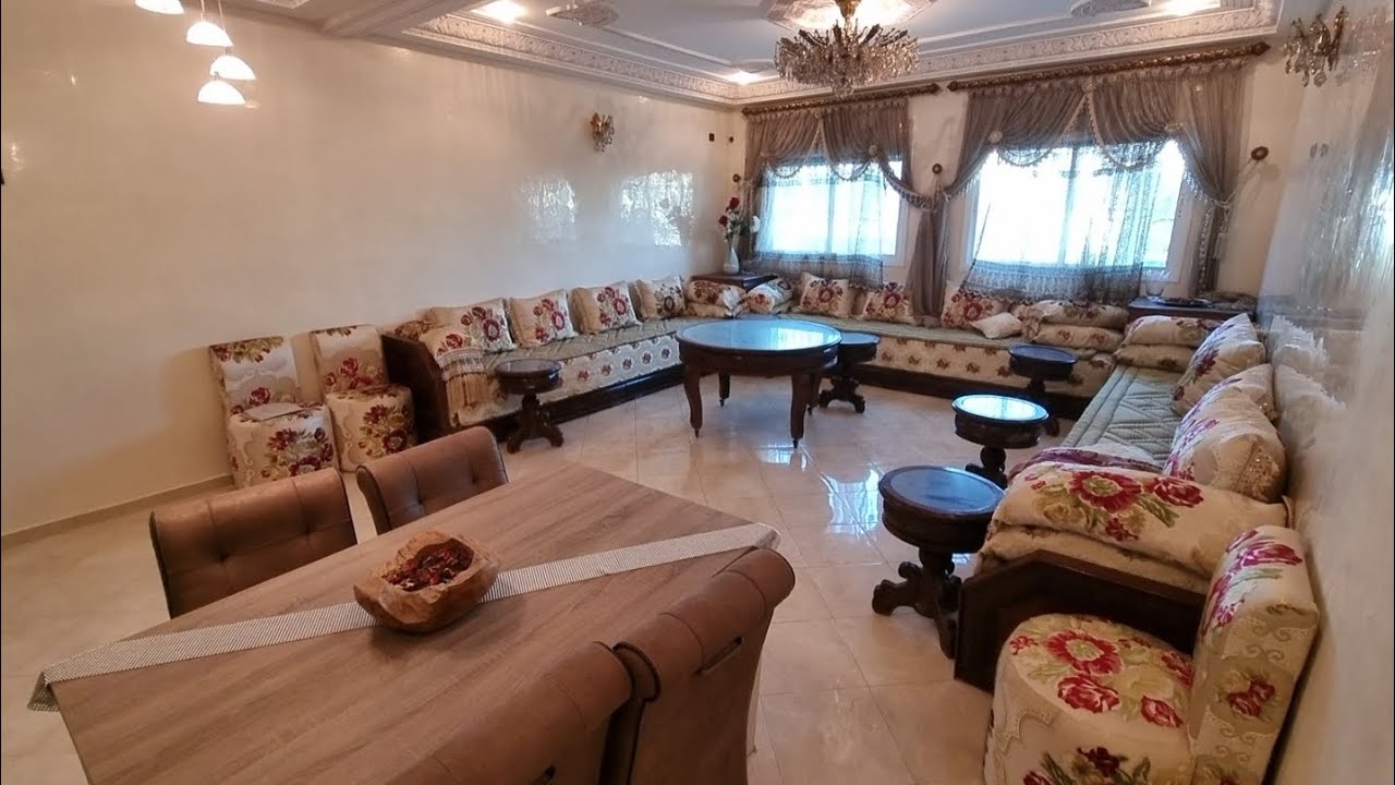 شقة ممتازة بواجهتين للبيع بالأثاث بفاس حي واد فاس تجزئة هبة APPARTEMENT MEUBL&Eacute; &Agrave; VENDRE &Agrave; F&Eacute;S 