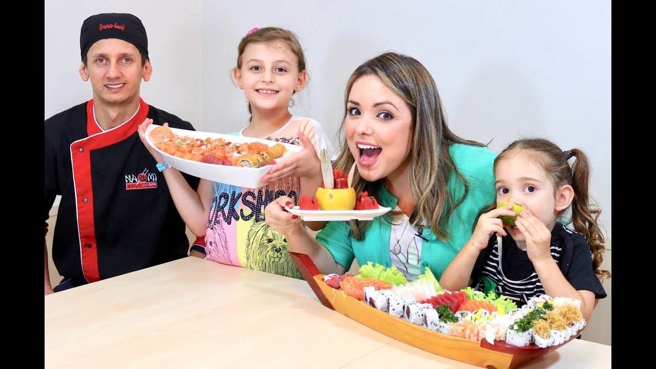 COMO FAZER SUSHI EM FAMÍLIA - MINHA COMIDA FAVORITA - Flavia Calina