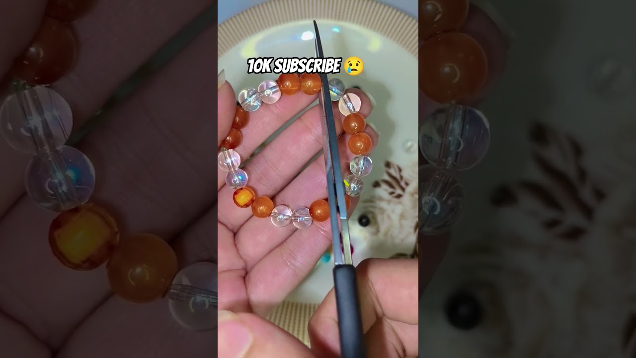 Подписывайтесь 😭😭 #бусины #браслеты #короткиевидеонаYouTube