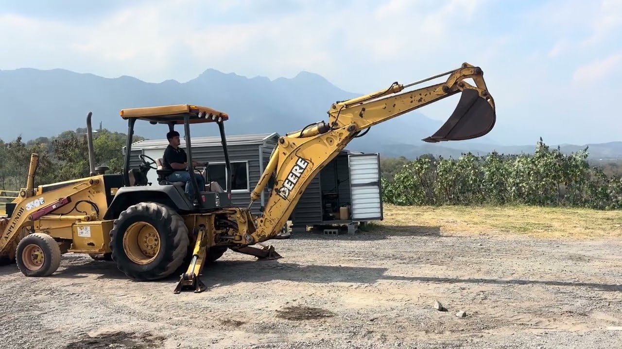 JHON DEERE 310E 1998 4x2
