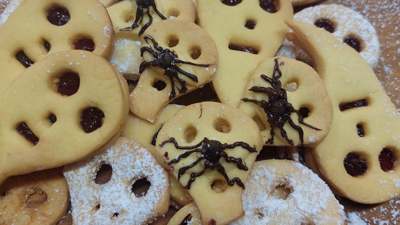 BISCOTTI X HALLOWEEN