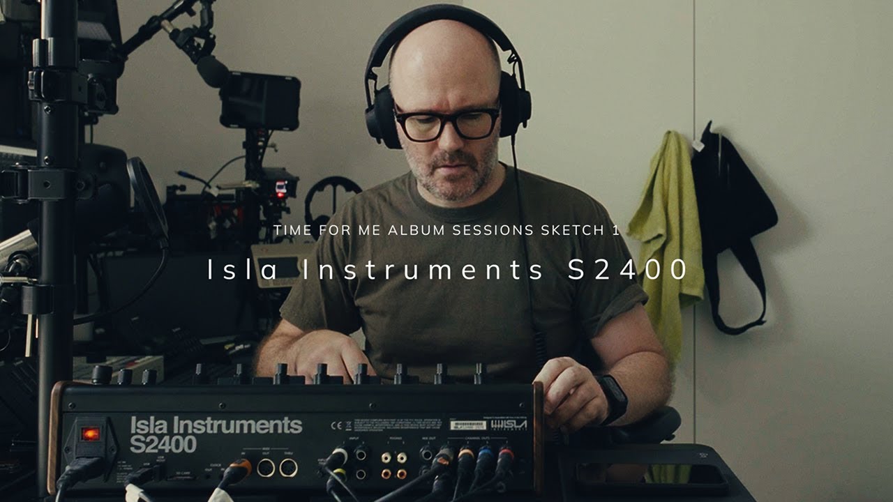 Isla Instruments S2400 Beat. Sketches for the new album 