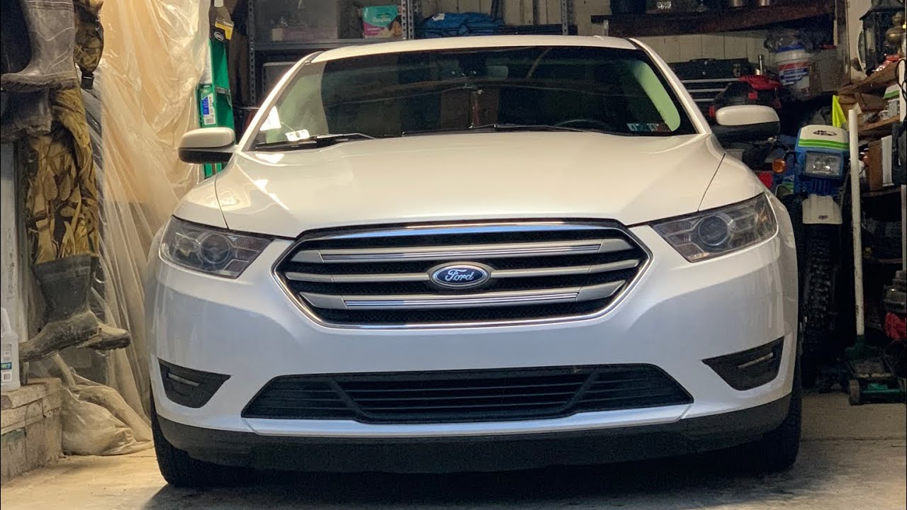 2015 Ford Taurus Sel Headlight removal and bulb change
