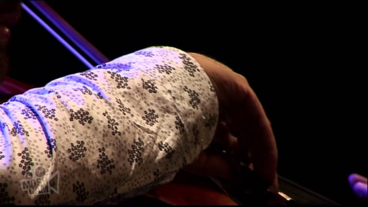 Les Yeux Noirs - Yiddish Mame (Live in Sydney) | Moshcam