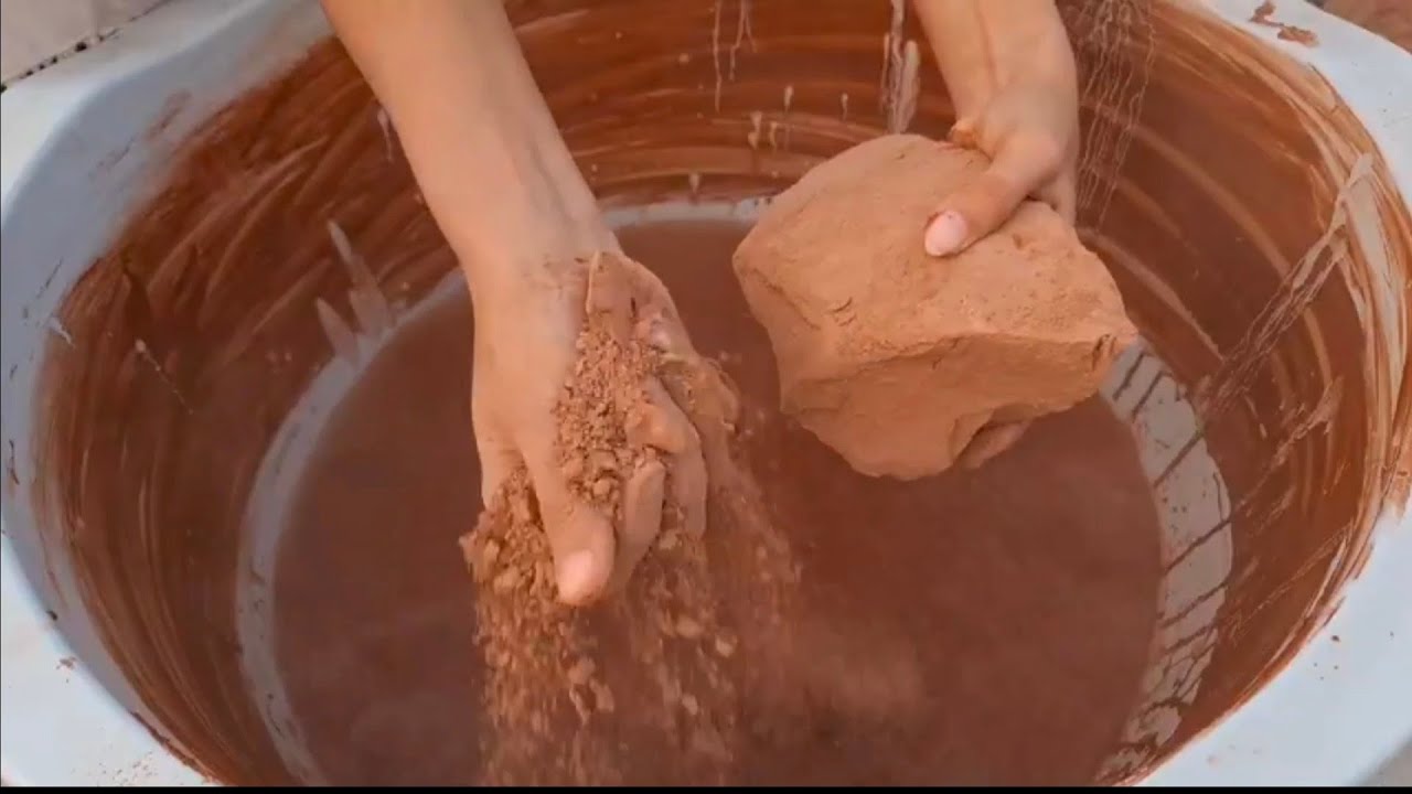 Asmr Relaxing || SUPER DUPER DUSTY Red Mud water crumbling || Mouthwatering Asmr  || Edits