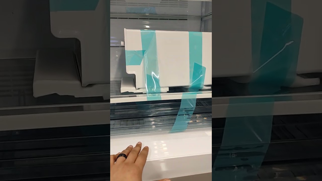 سعر و مواصفات ثلاجة شارب ١٩ قدم ٤٨٠ لتر زجاج انفرتر بتاريخ ١٢ مايو SJ-GV63G-SL