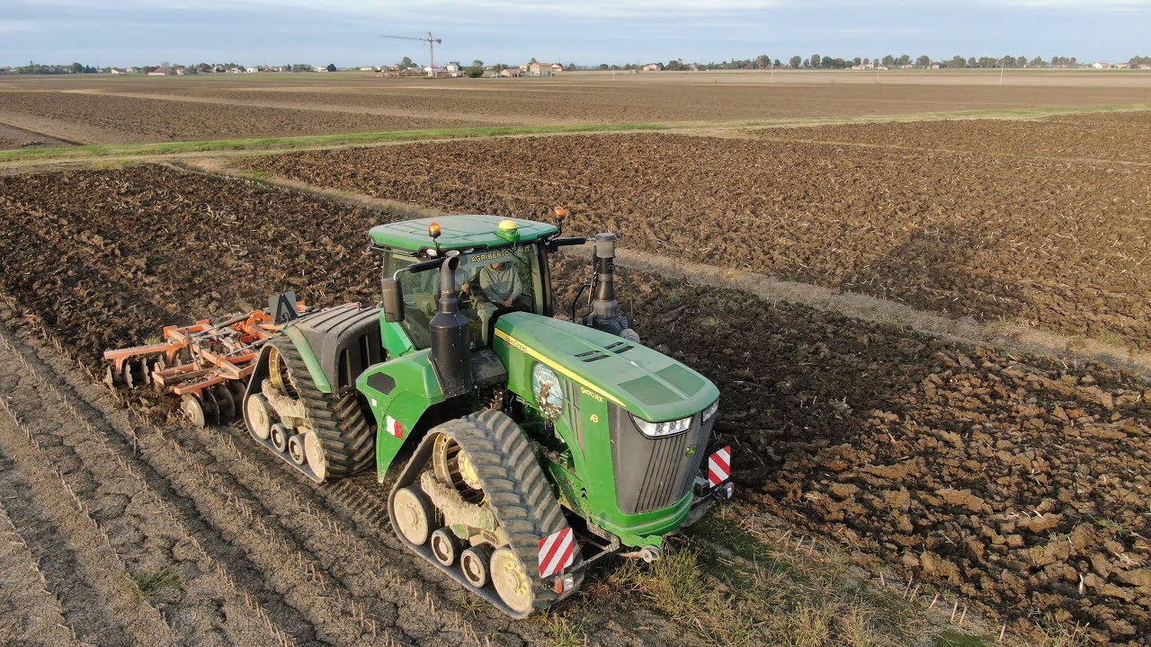 Dissodatura XL con John Deere 9470RX combinato con un dissodatore Ma/Ag
