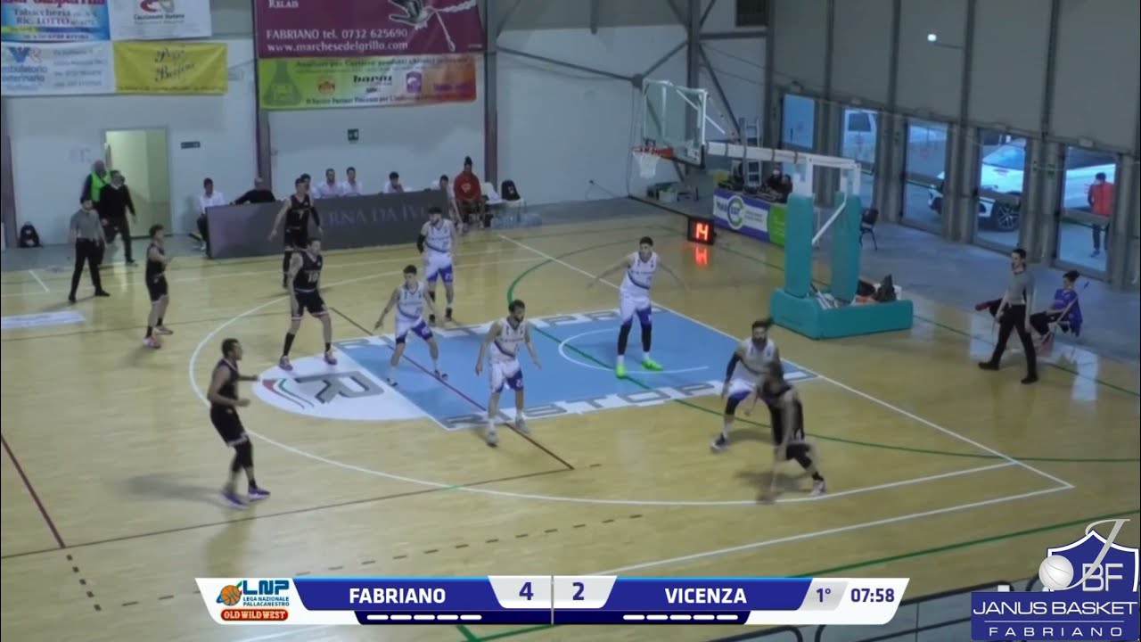 BASKET B Gir. C2 - 2021 - RISTOPRO' JANUS FABRIANO vs TRAMAROSSA VICENZA 71-67   04/05/2021
