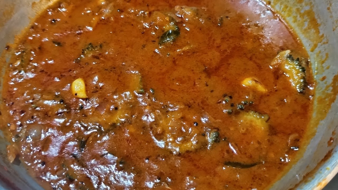 பாகற்காய் குழம்பு இப்படி செஞ்சி பாருங்க விரும்பி சாப்பிடுவாங்க|bitter gourd kulambu|pagarkai kulambu