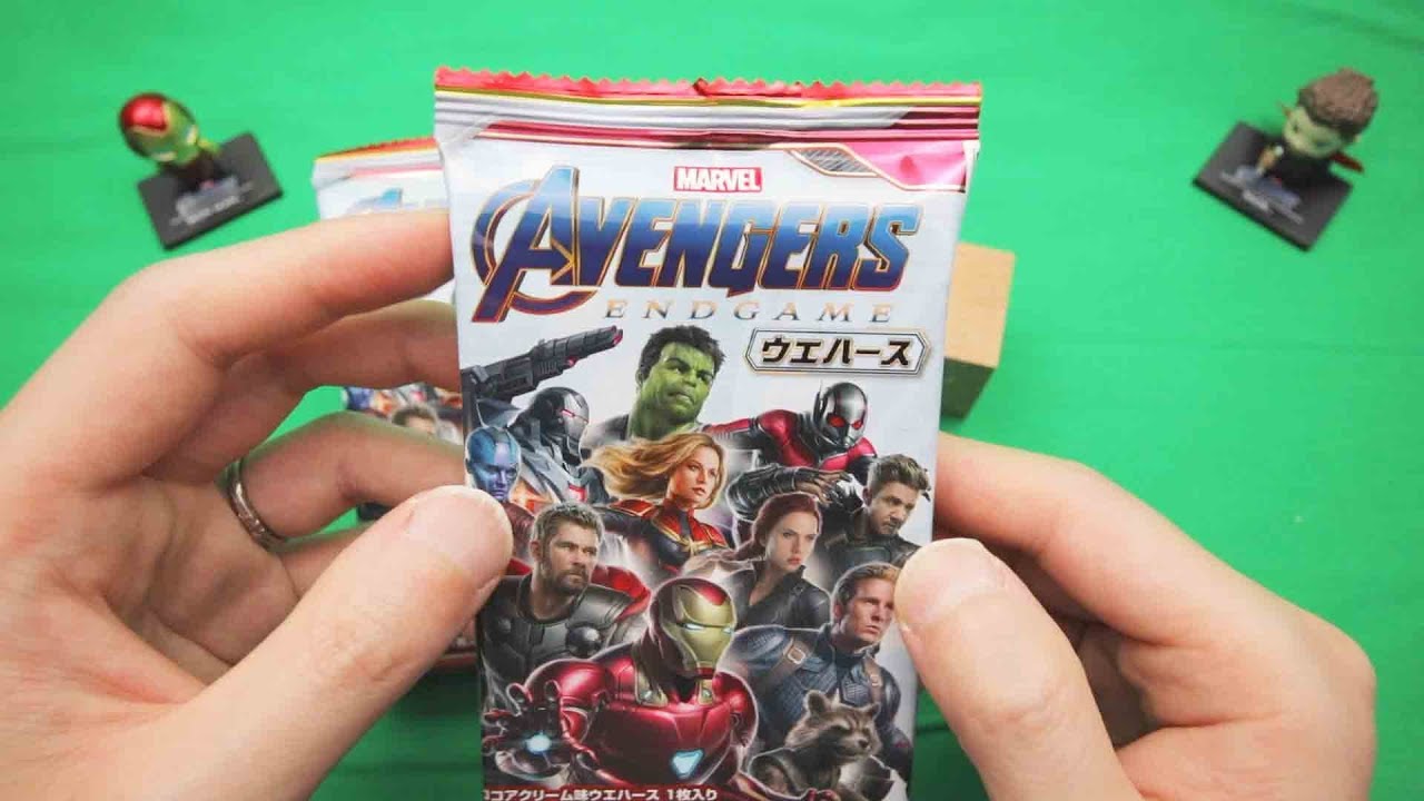 Avengers ENDGAME Trading Cards Bandai