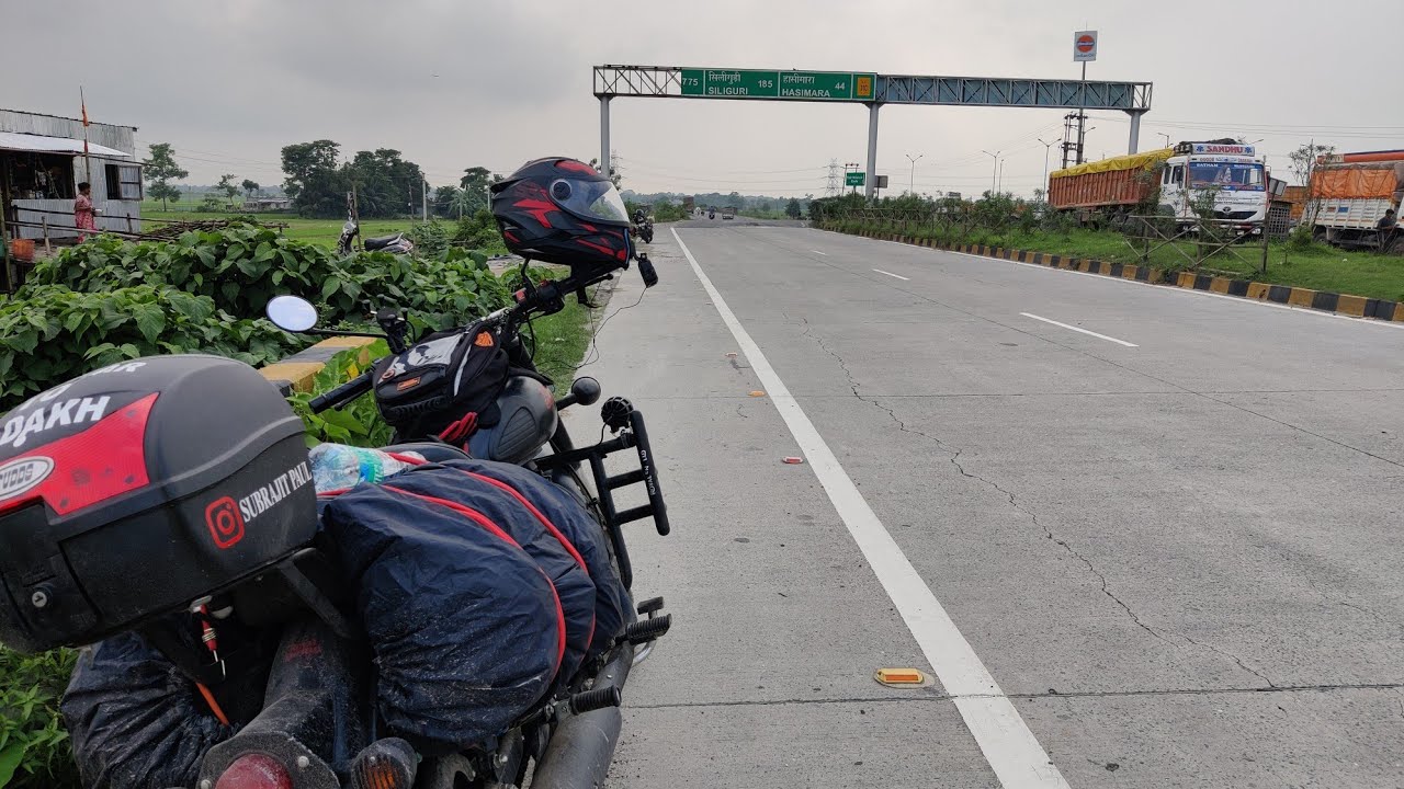 Heavy rainfall, Siliguri & Fever // Silchar to Ladakh // Solo ride // Ep - 2