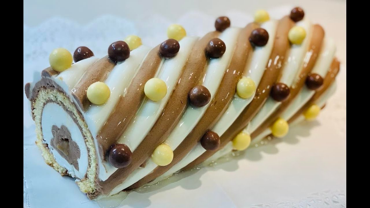 Joyeux Noël !!! Recette de la Bûche Chocolat 🍫 Praliné Coco 🥥 Insert Caramel Beurre Salé