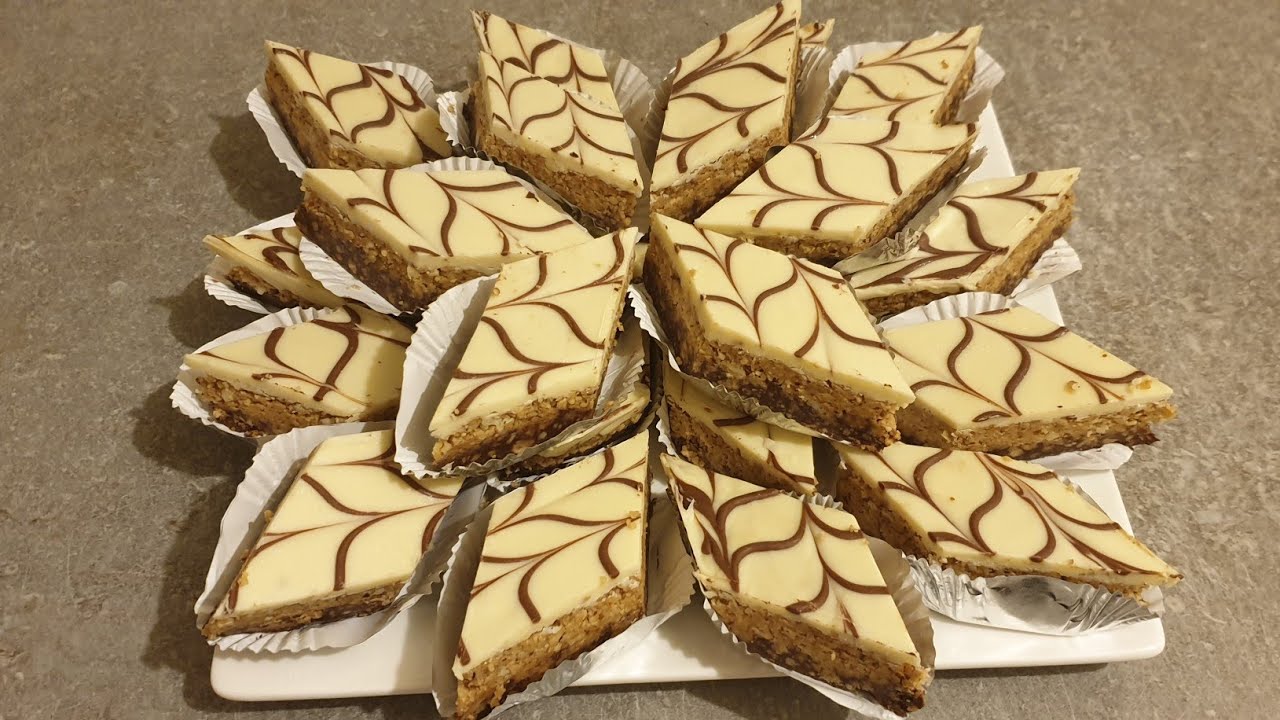 Zelliges aux amandes/halva turc( gâteau  sans cuisson)  حلوة الرخامة باللوز