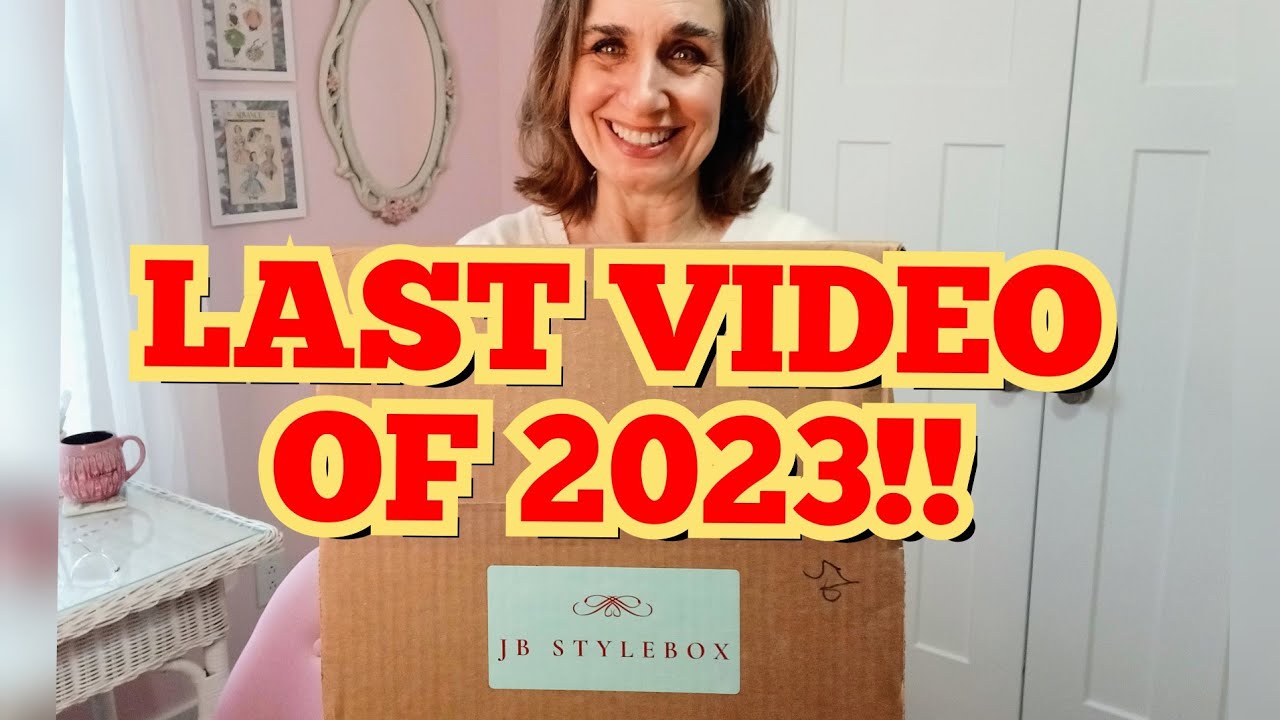 JB STYLE BOX Wonderfully Out Of My Comfort Zone! Over 50 Unboxing Try-On Review / December Winter