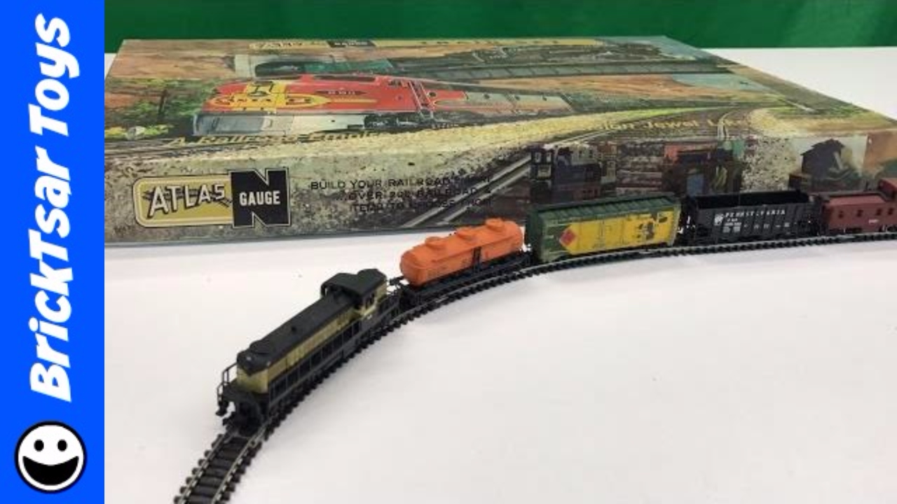 Atlas N Scale Vintage Train Set - Monon Railroad - N Gauge Starter Set