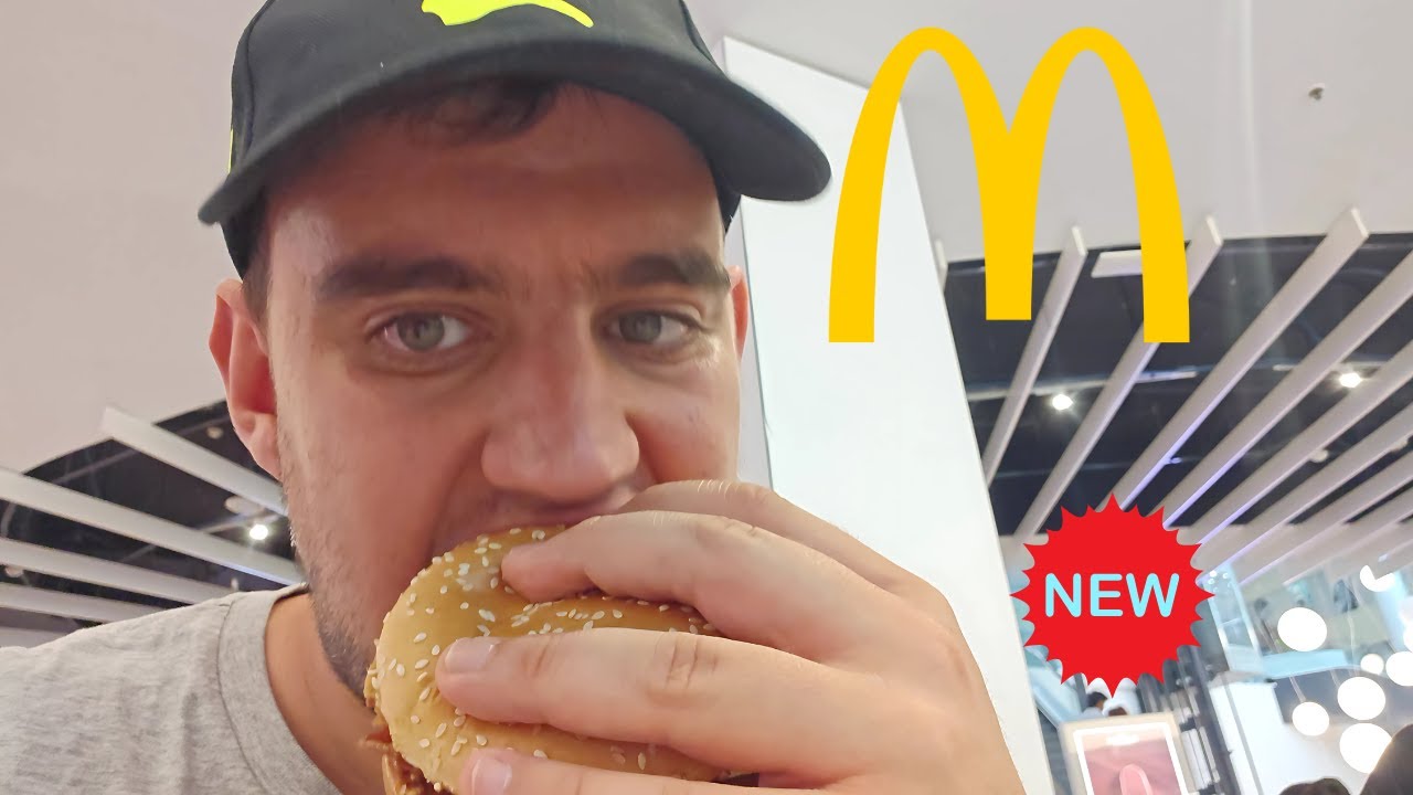 Assaggio il McChicken al Provolone: Merita Davvero?