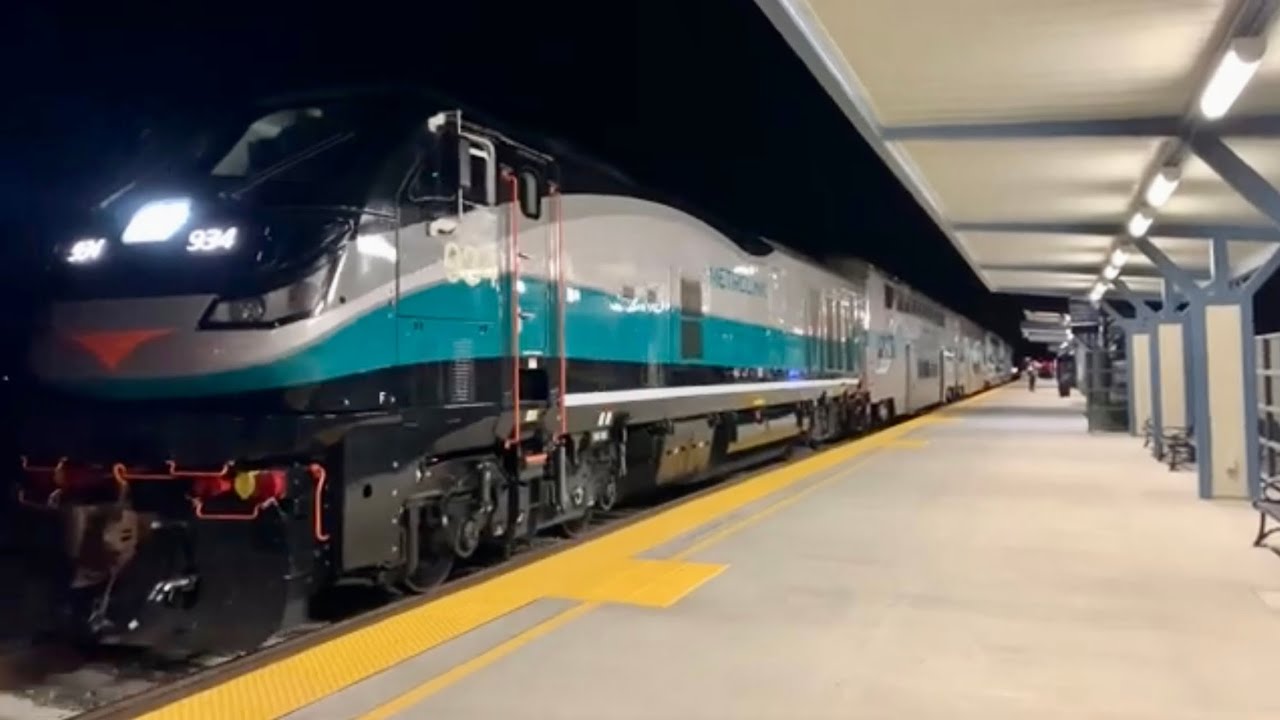Four Metrolink trains make final stop @ South Perris before proceeding to layover facility 1MAR2021