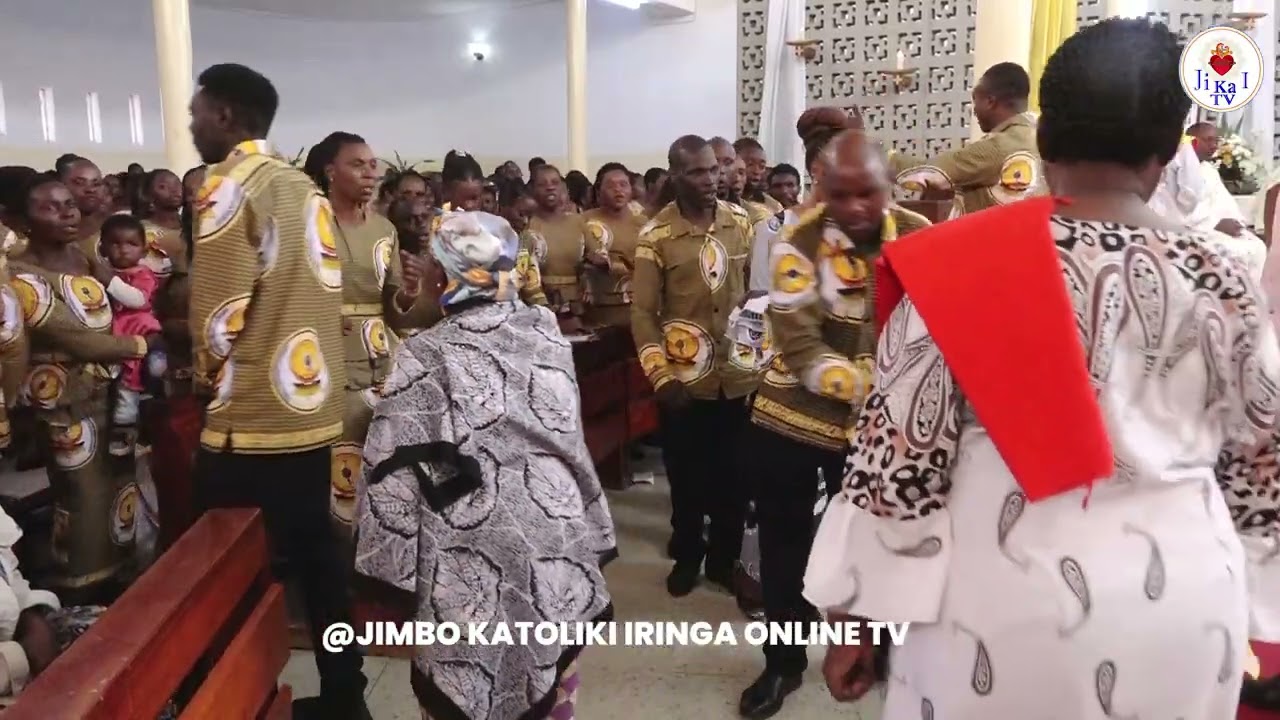 SADAKA SAFI NAKUTOLEA // KWAYA KUTOKA KIGANGO CHA POMERINI PAROKIA YA KILOLO JIMBO LA IRINGA.