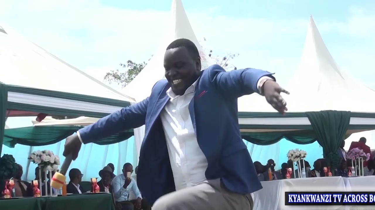 SONG BY KAMUHANDA DANIEL CONTACT HIM ON  0742 303595