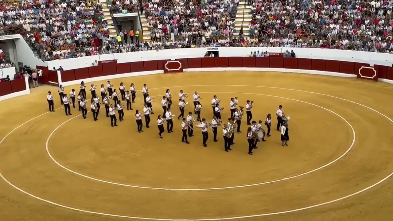 Paseíllo toros 2025. AMV. Villanueva del Arzobispo 