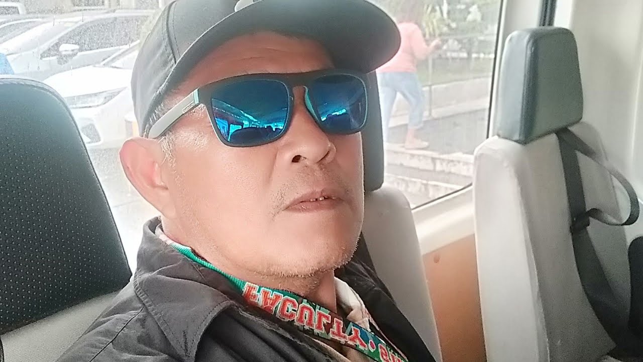 Tara mga idol  manood tayo vallyball  