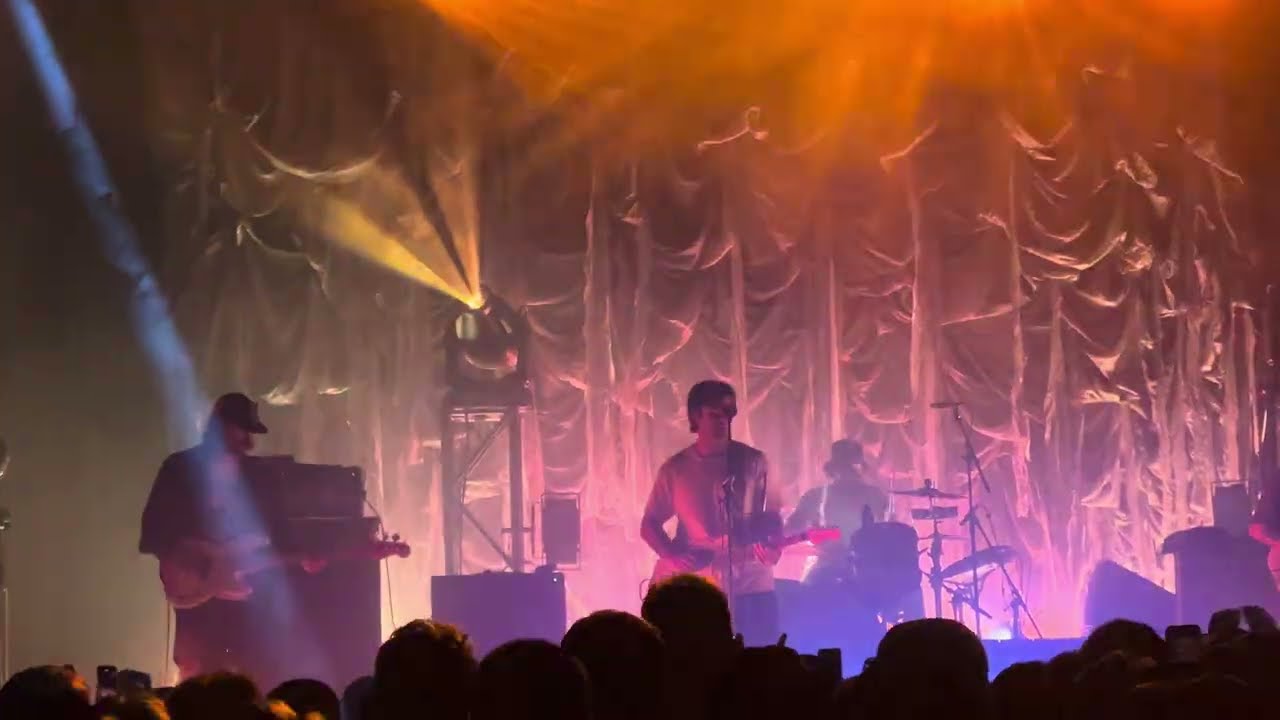 Turnover: Dizzy On The Comedown *LIVE* [Electric Bristol 07.09.2025]
