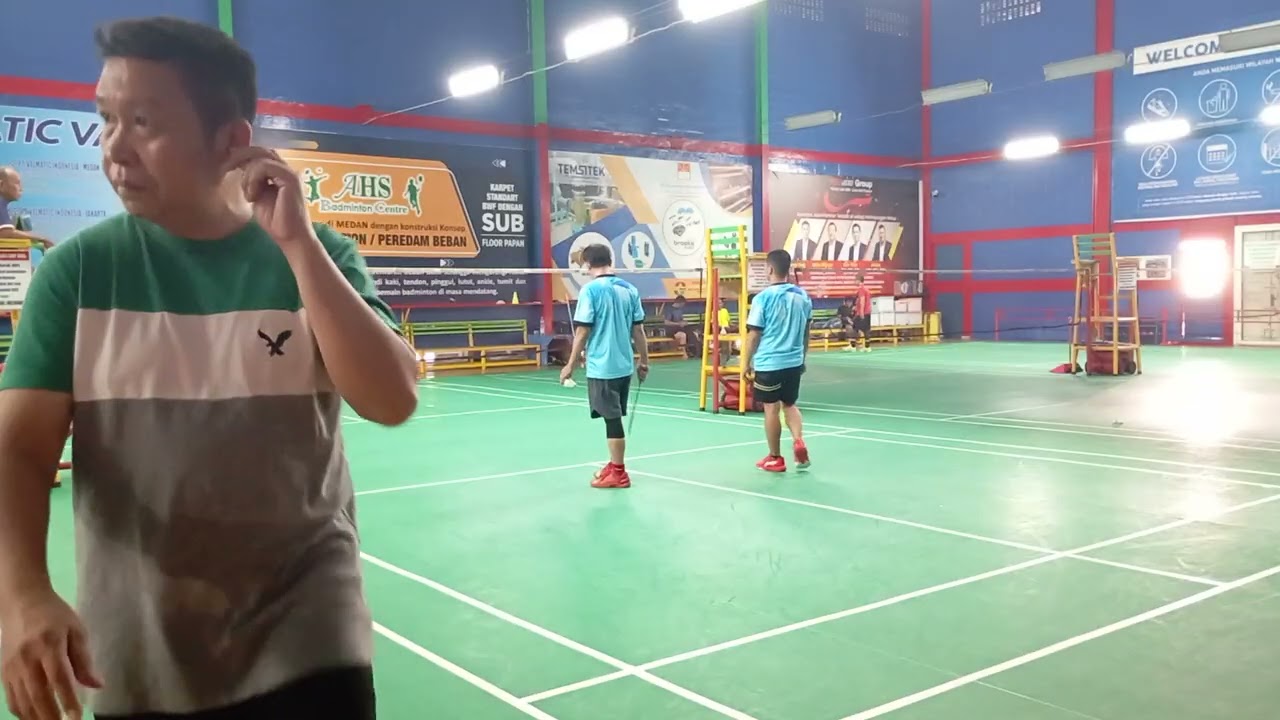 My hobby is play badminton. Persahabatan dengan PB letsus