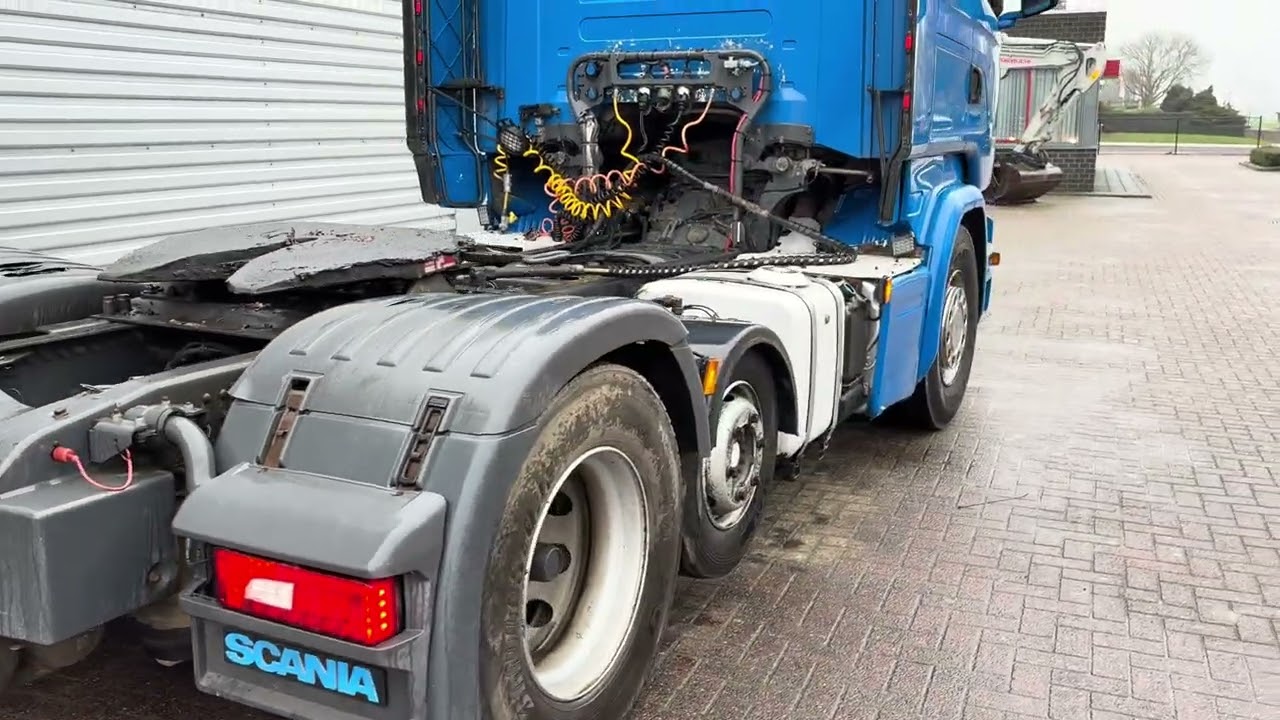 Scania 6x2 pusher 