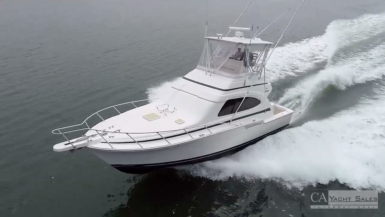 SOLD!  2005 Bertram 390 Convertible, 