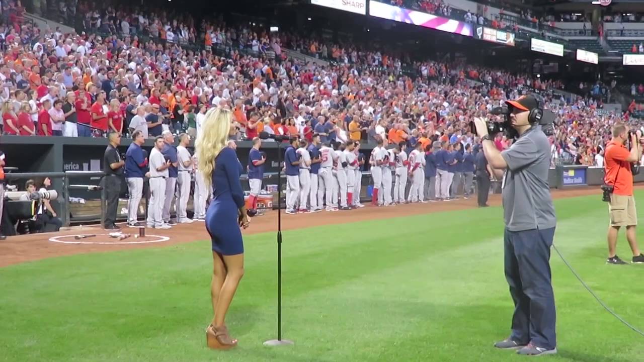 Erin Alvey National Anthem Camden Yards Orioles Red Sox September 22, 2016