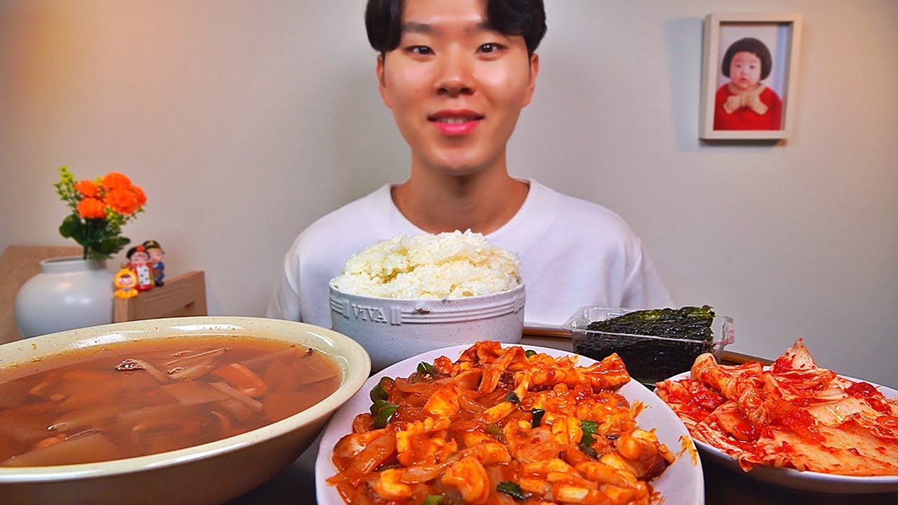 오징어볶음 오징어국 손질하고 맛나게 만들었어요. 직접만들어 더 맛있습니다.