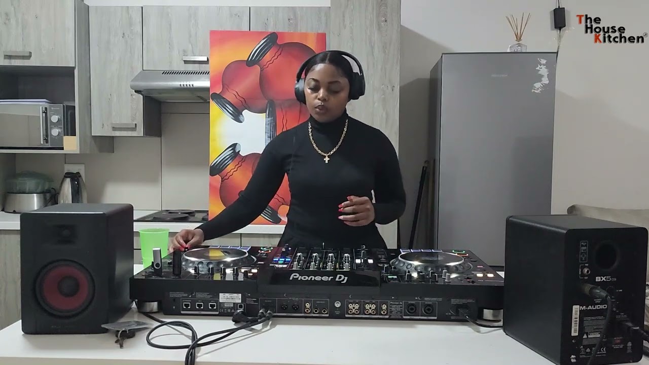 DJ Homecoming  - Deep Tech Afro house Mix  Episode 28 The House Kitchen