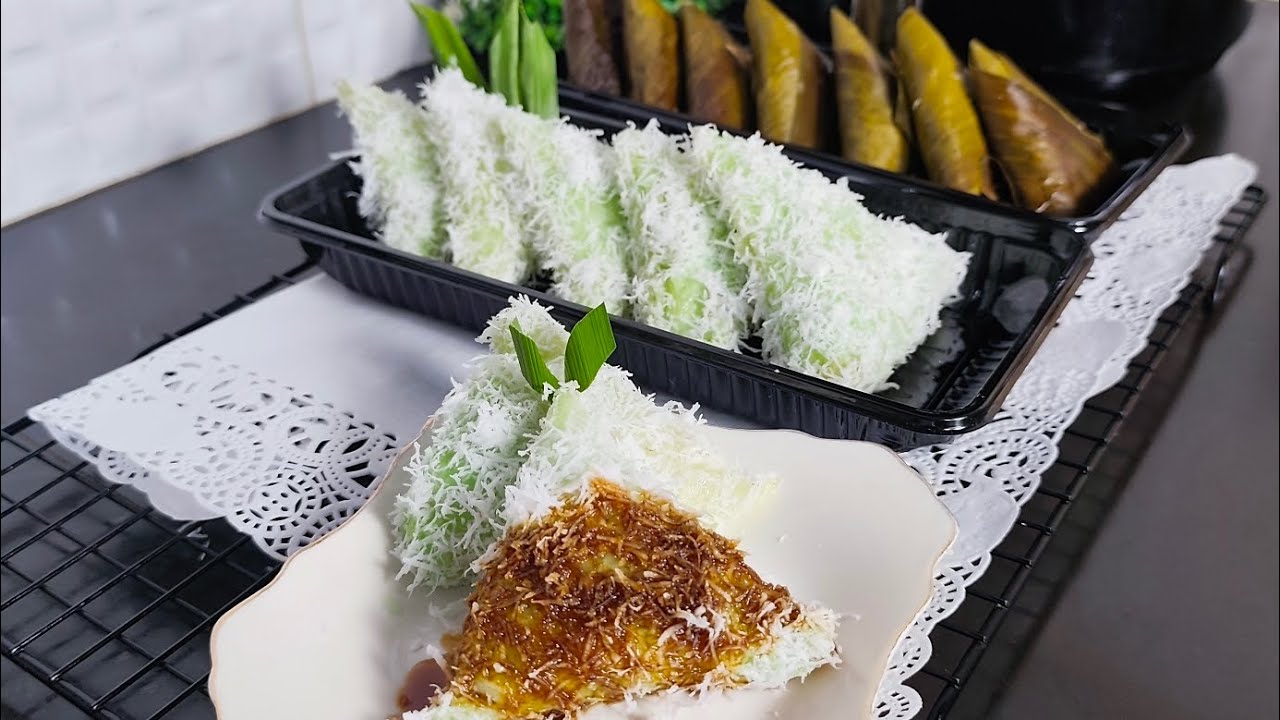 JAJANAN PASAR LUPIS KETAN ENAK 