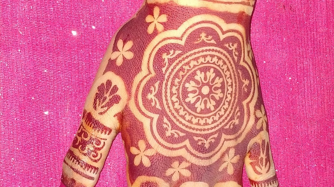 Tried meesho affordable stancil mehndi#heena#bridalmehndi#mehndi#viralvideo 