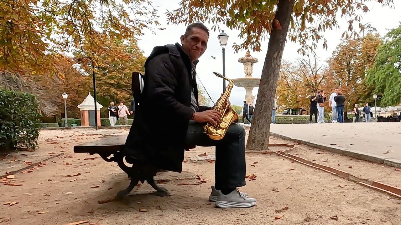 random moments in Madrid on October 30 and 31, 2025