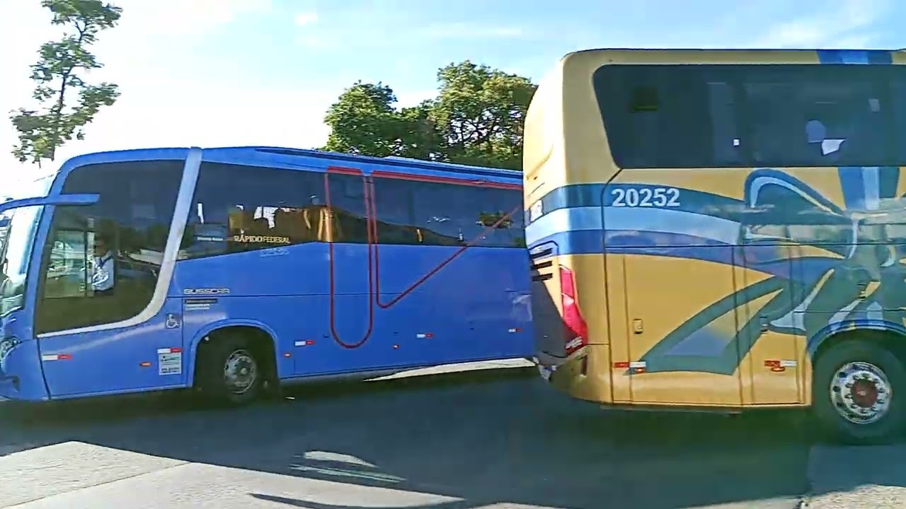 Movimentação na Rodoviária Interestadual de Brasília-DF.