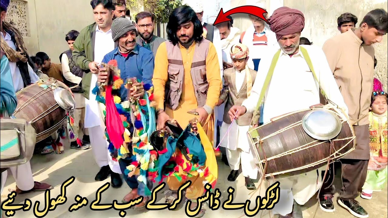 Lrkoo Ka Dance Dekh Kr Sb Kay Mu Khull Gy 😱|| New Viral Dance At Wedding #vlogger #vlog #wedding