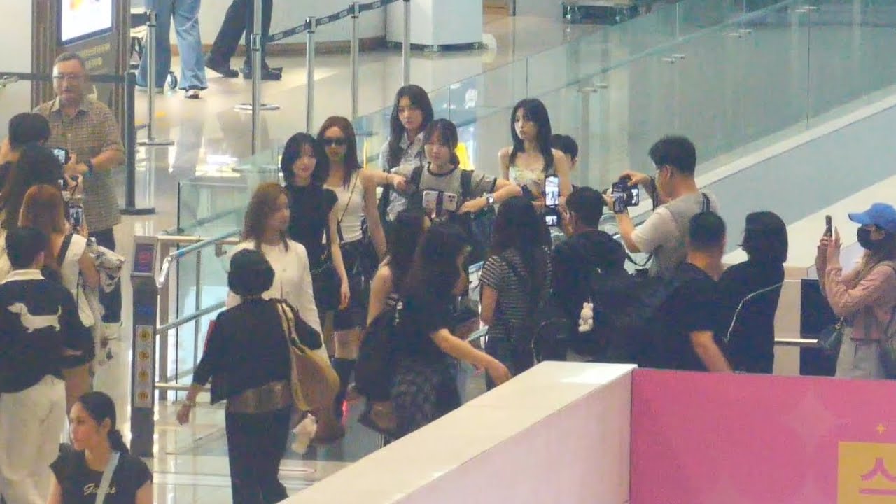 Babymonster Airport Departure 250627