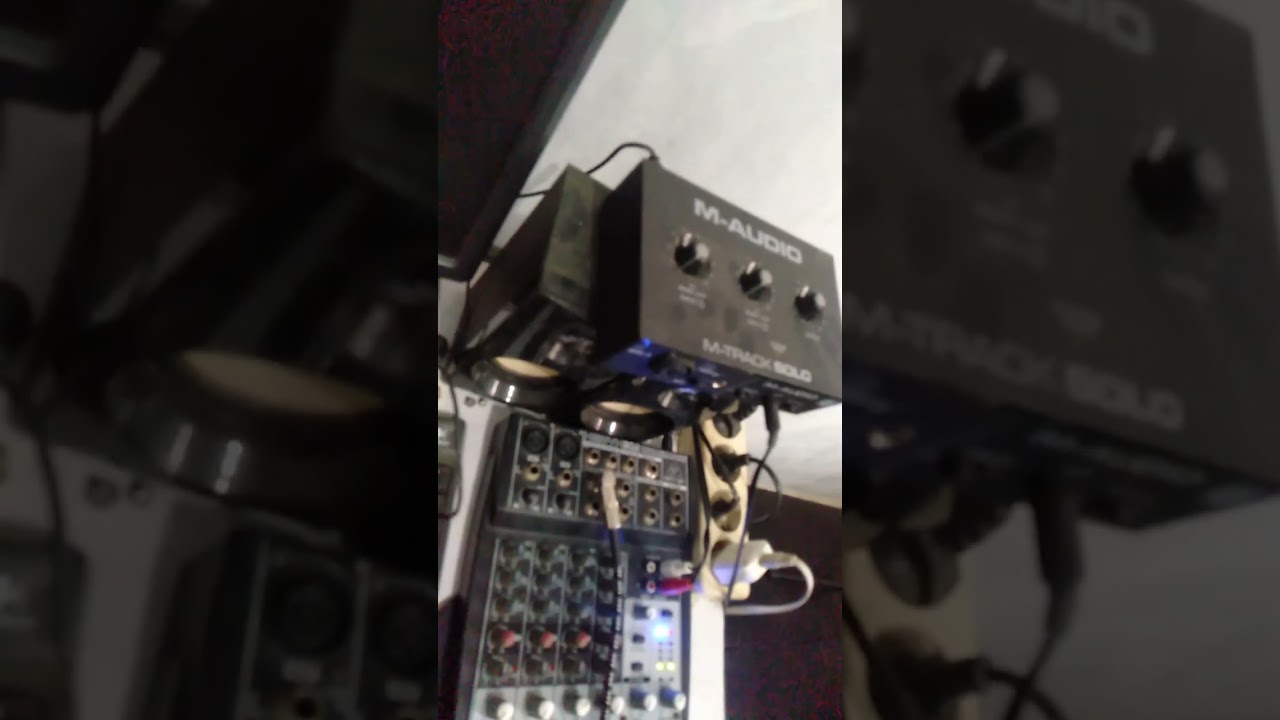 tes behringer xenyx 802