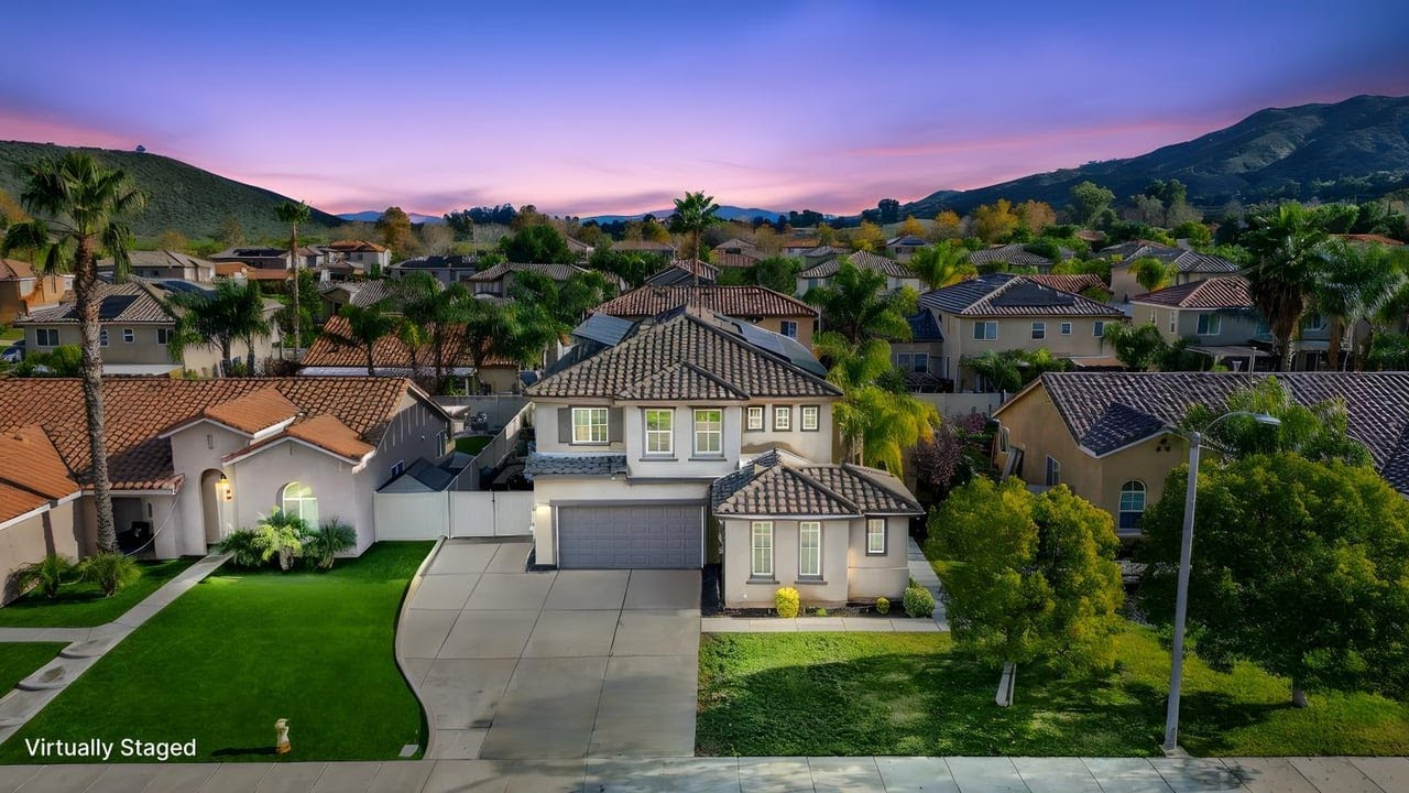 32838 Sandalwood Ln, Lake Elsinore, CA