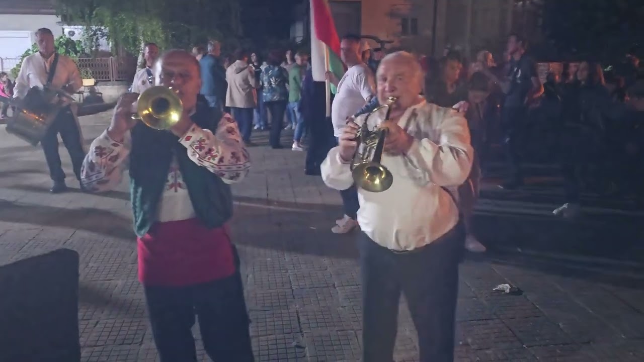 Noaptea pela trei #sheulene