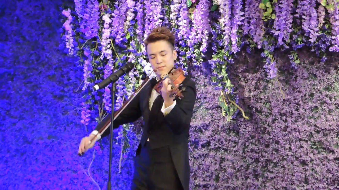Anjo Leung 梁曉豐 小提琴伴奏 --- Part 1 @ Royal Wedding Fashion Show @ 13Sep2015