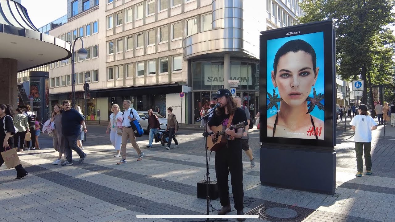 #21 On The Road - A sunny busk in COLOGNE.