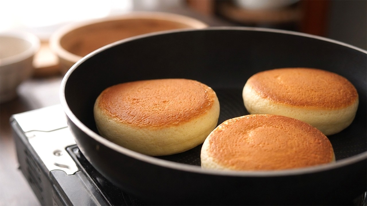 The Two Secrets of Fluffy Japanese Pancakes — Upgraded Recipe