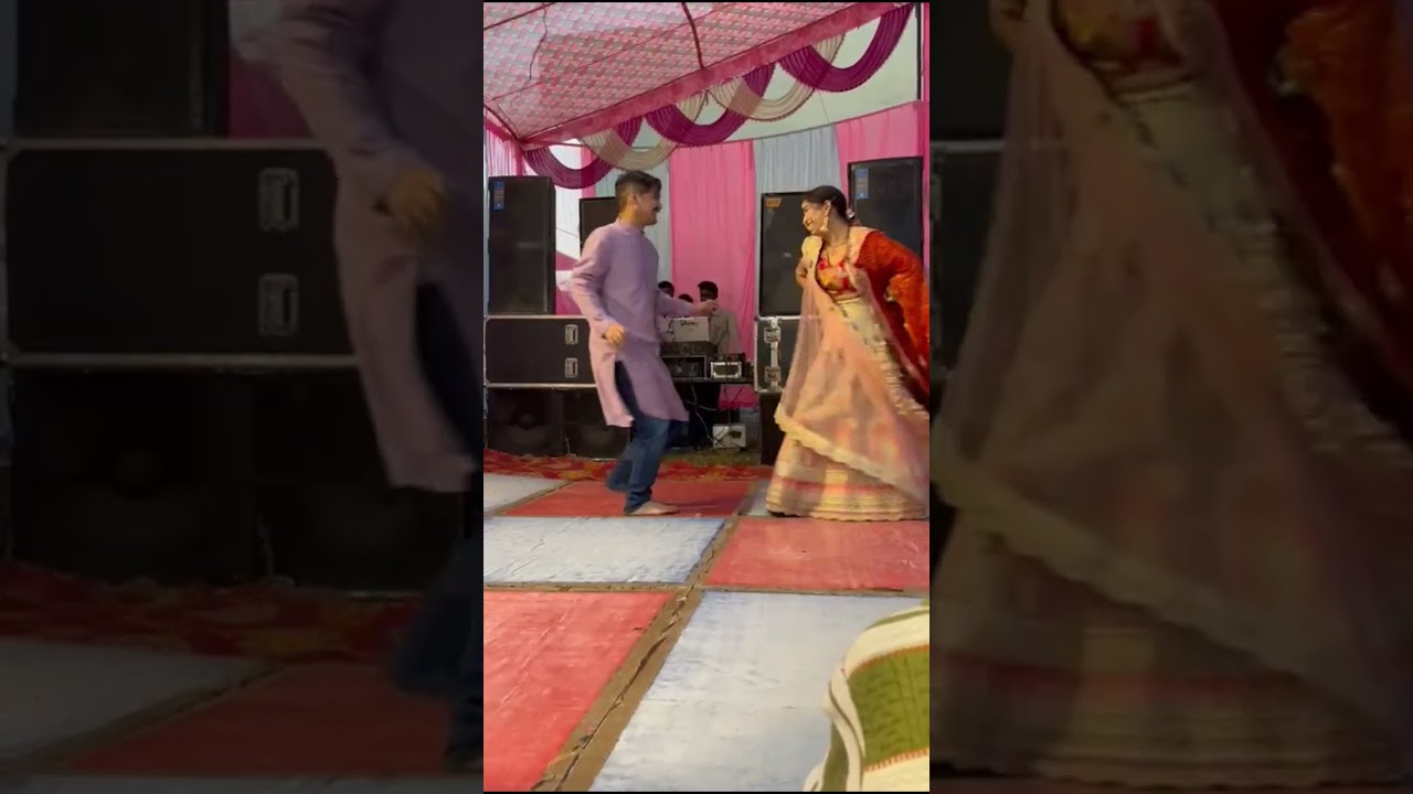#Husband #Wife dance in Pahadi songs....#bhaikishadi #dance #pahadi 