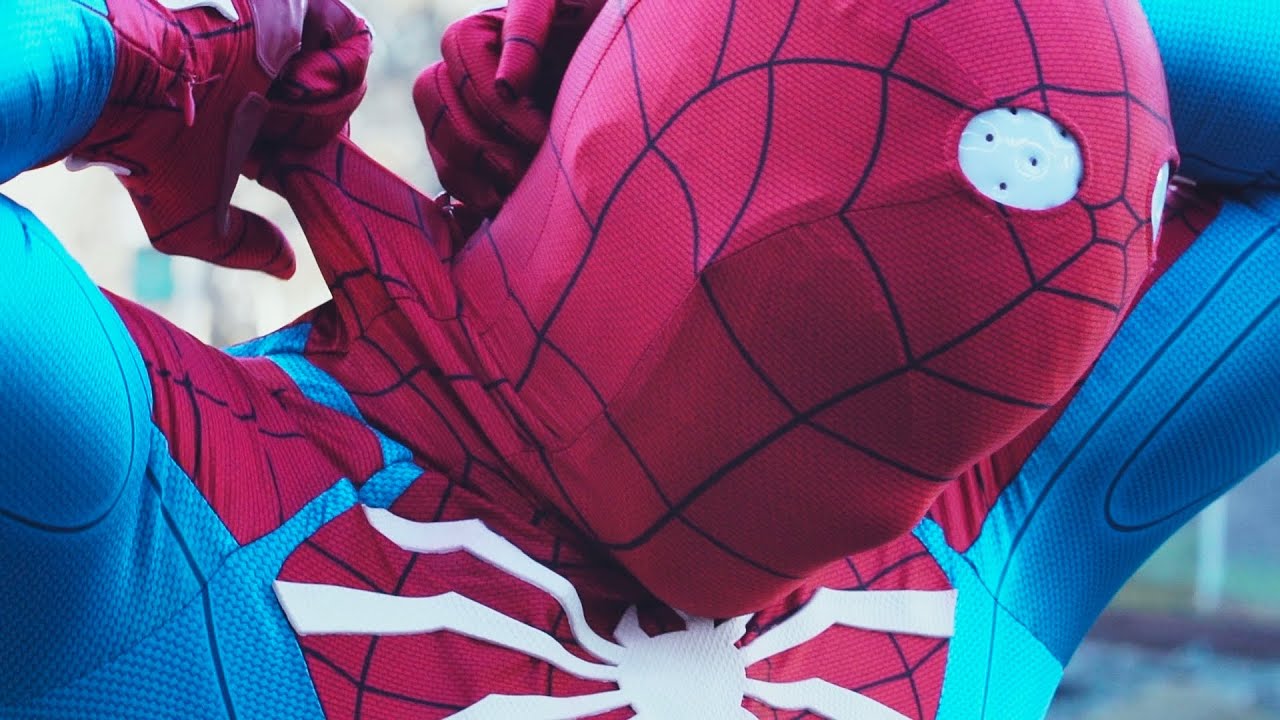 Becoming Spider-Man - PS4 Advanced Suit