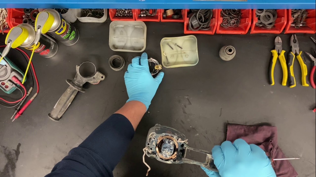 BOSCH GBH 2-26 DFR   / CUM SE DEZASAMBLEAZA / HOW TO DISASSEMBLE
