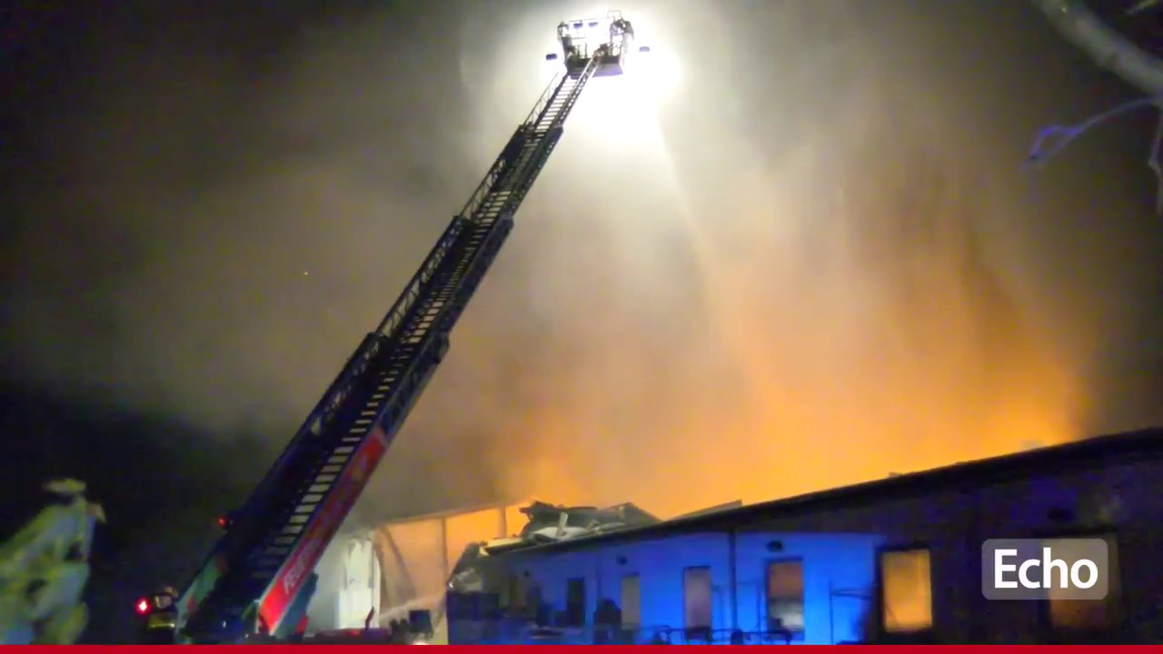 06.04.2017: Gro&szlig;brand am Erlenhof in Griesheim