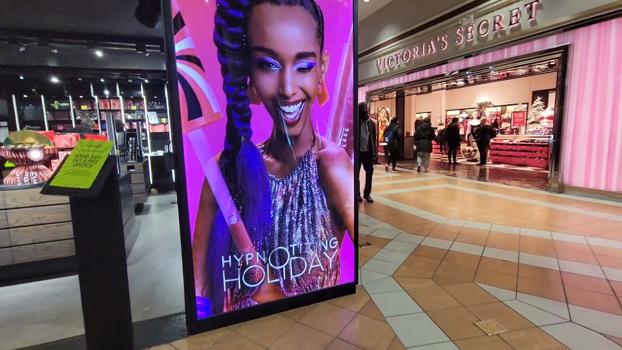 Atlantic Terminal Shopping Mall | Target Shop With Me | Virtual Tour Brooklyn New York