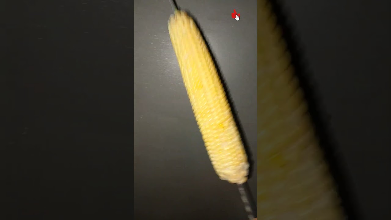 Eating Tasty Kaccha Makai Stick|😋🤤#shorts#eatingshow#makai#foodie#food#corn#bhutta@foodiemd1543